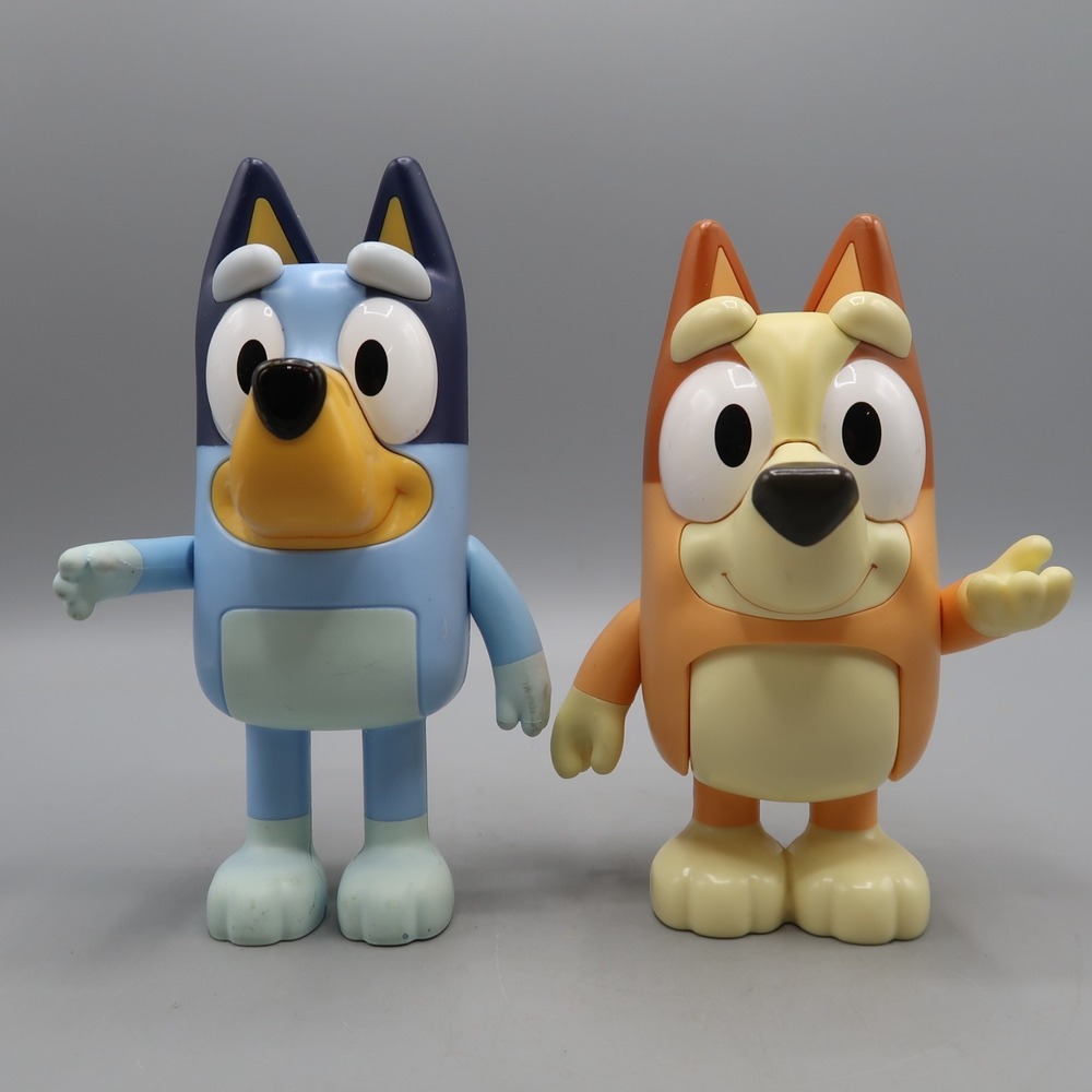 Bluey and Bingo Talking Chat Mates 6 inches Toy Dogs by Moose